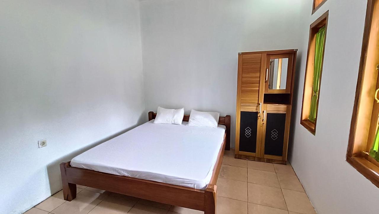 Jogo Segoro Homestay Mitra Reddoorz Near Pantai Sundak Gunungkidul Ngandong Dış mekan fotoğraf